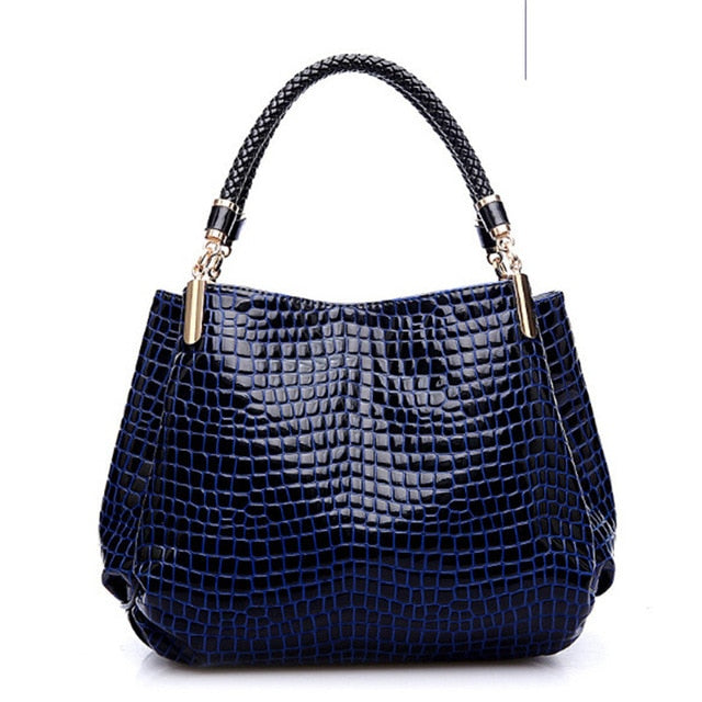 Designer Fashion Women Leather Hand Bags Looks Beautiful