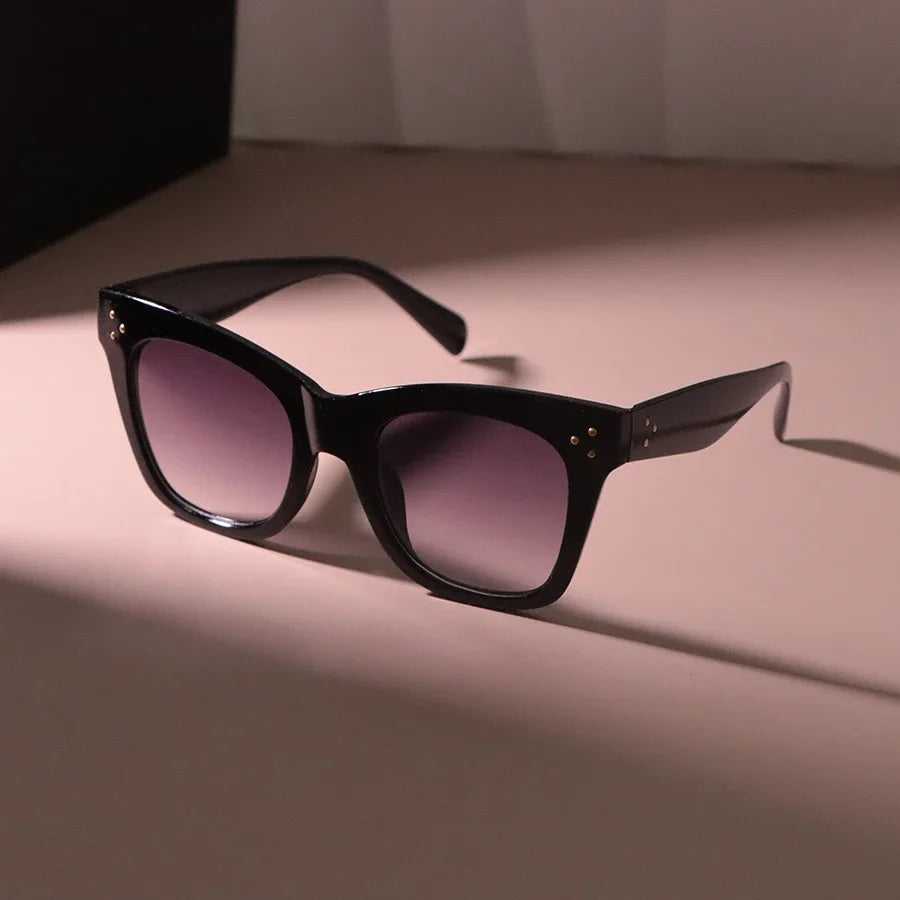 Fashion Square Retro Sunglasses Women Men Vintage Eyewear