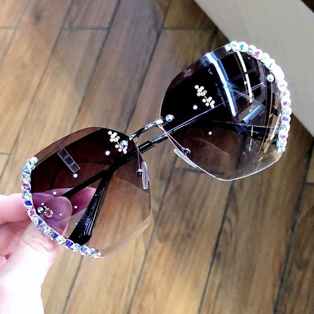 Vintage Design Women  Sunglasses  Big Frame Mirror Red Purple Eyewear UV400