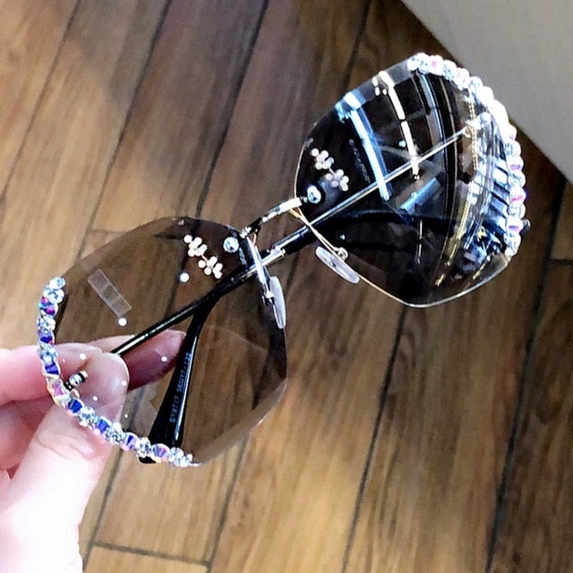 Vintage Design Women  Sunglasses  Big Frame Mirror Red Purple Eyewear UV400